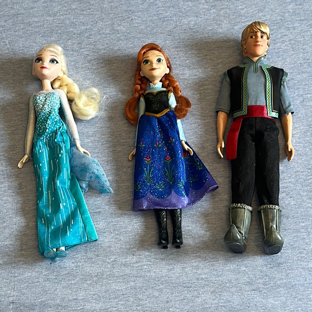 Frozen Character “Barbie Style” Doll Set - Blue, Brown, Black
